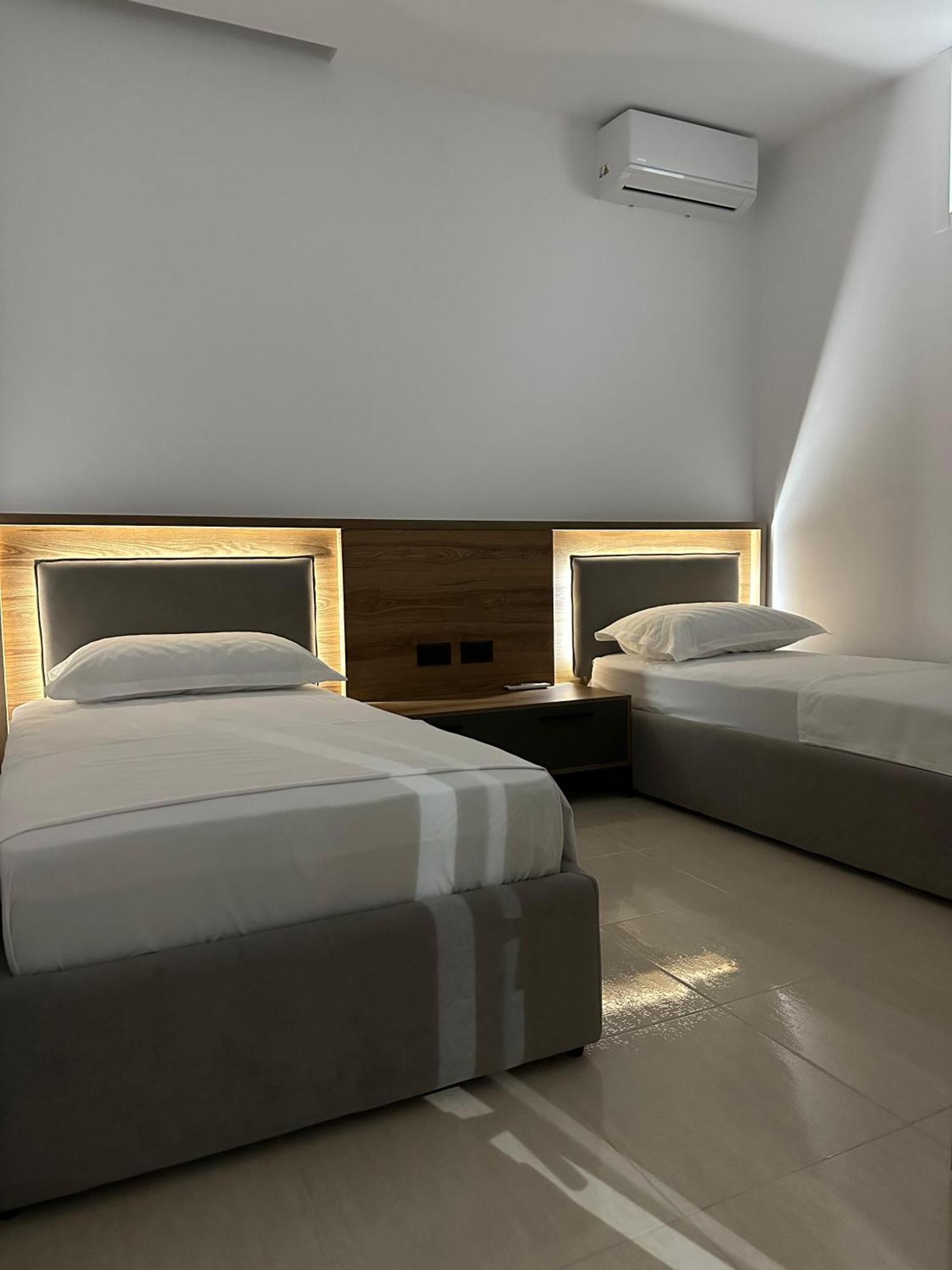 בראט Gael Luxury Apartment מראה חיצוני תמונה