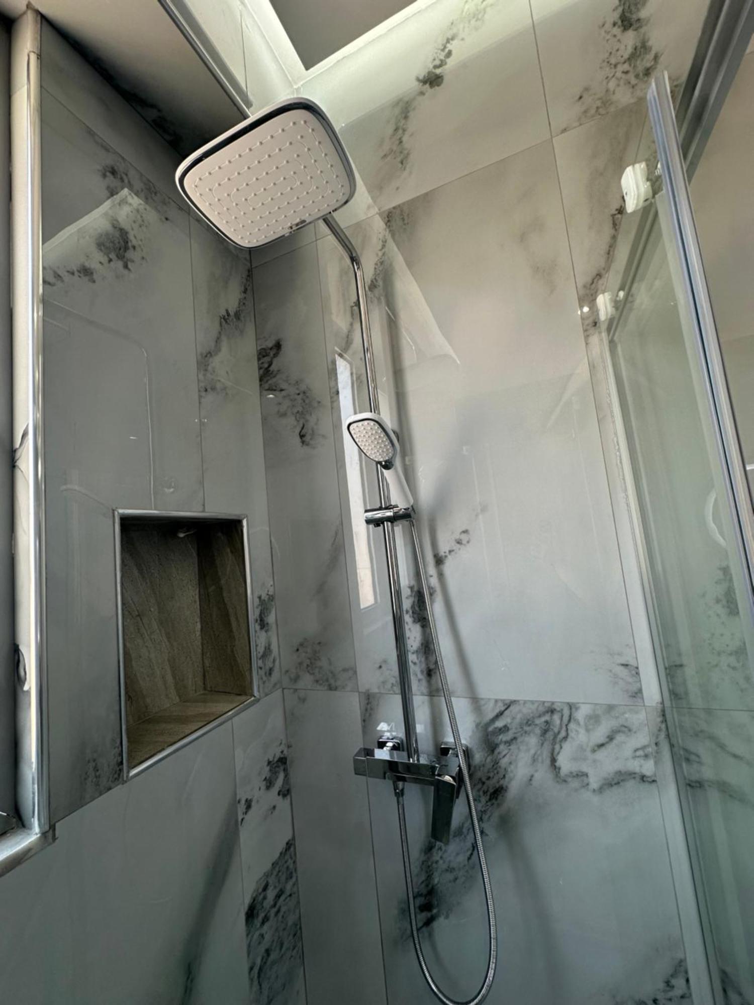 בראט Gael Luxury Apartment מראה חיצוני תמונה
